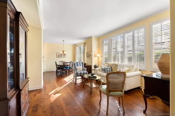 9747 W Canyon Ter #5, San Diego, CA 92123