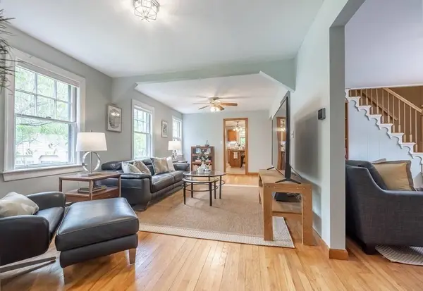 207 Salem St, Andover, MA 01810