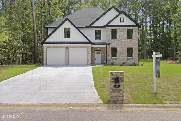 1111 E Shoreview RD, Mcdonough, GA 30253