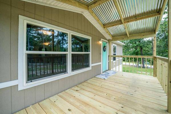 211 Michaels LN, Huntsville, TX 77320