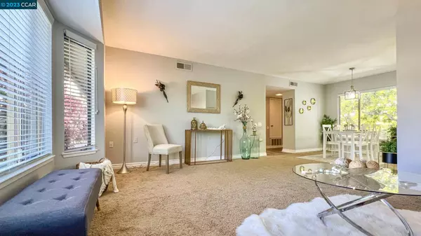 2732 Tice Creek Dr 1, Walnut Creek, CA 94595