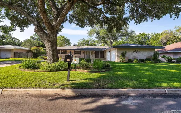 410 ZEPHYR DR, Windcrest, TX 78239-2444