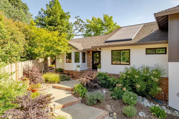 319 Diamond Oaks RD, Roseville, CA 95678