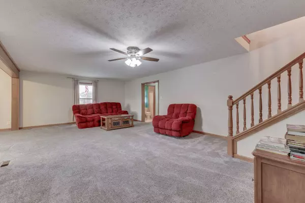 6258 State Road 144, Greenwood, IN 46143