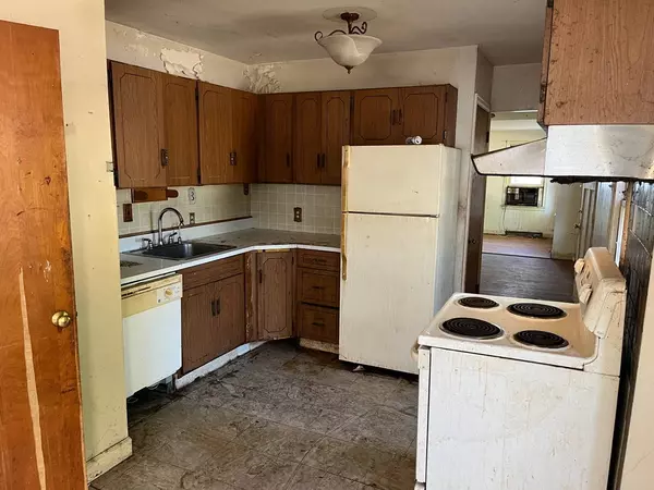 477 N River ST, Montgomery, IL 60538