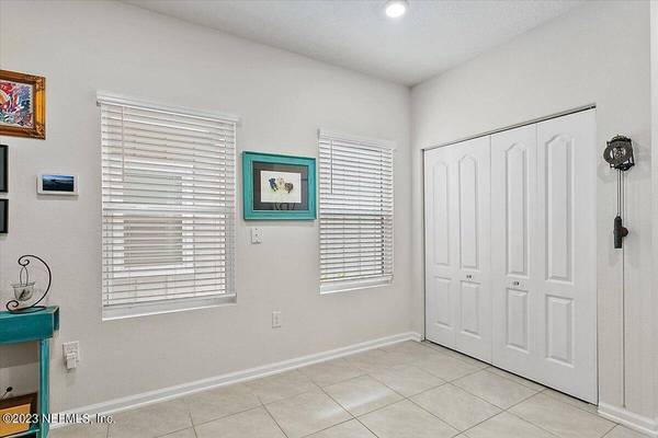 432 ARALIA LN, Jacksonville, FL 32216