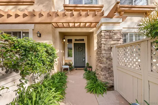 9747 W Canyon Ter #5, San Diego, CA 92123