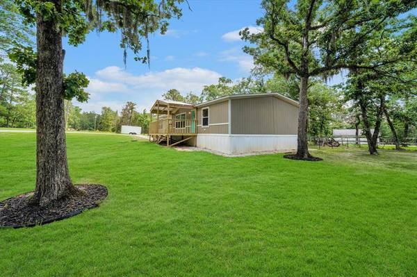 211 Michaels LN, Huntsville, TX 77320