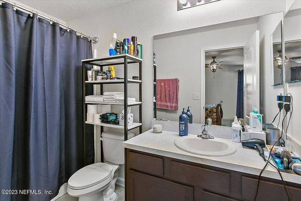 432 ARALIA LN, Jacksonville, FL 32216