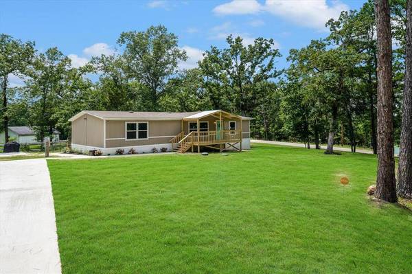 211 Michaels LN, Huntsville, TX 77320