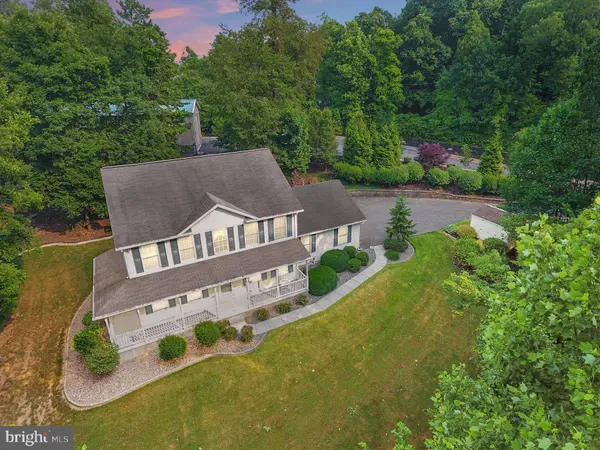 5987 BULL RD, Dover, PA 17315