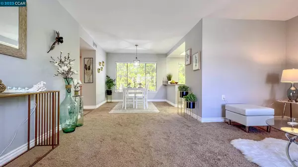 2732 Tice Creek Dr 1, Walnut Creek, CA 94595