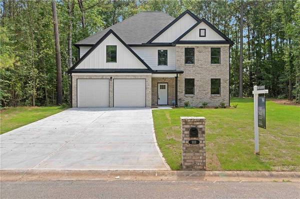 1111 E Shoreview RD, Mcdonough, GA 30253