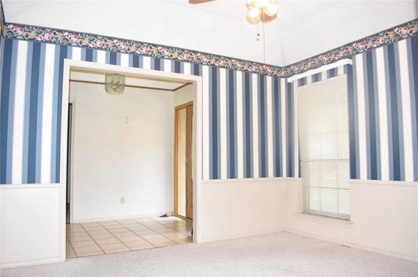 5202 Smokerise Court, Arlington, TX 76016