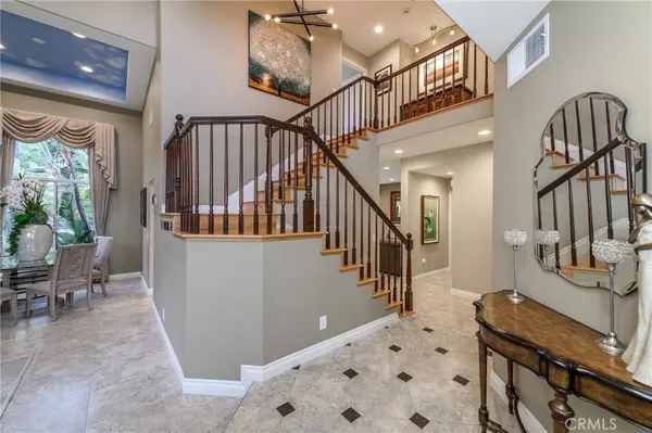 29 Del Padre, Lake Forest, CA 92610