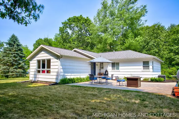 3268 Lorrimar Lane, Saugatuck, MI 49453