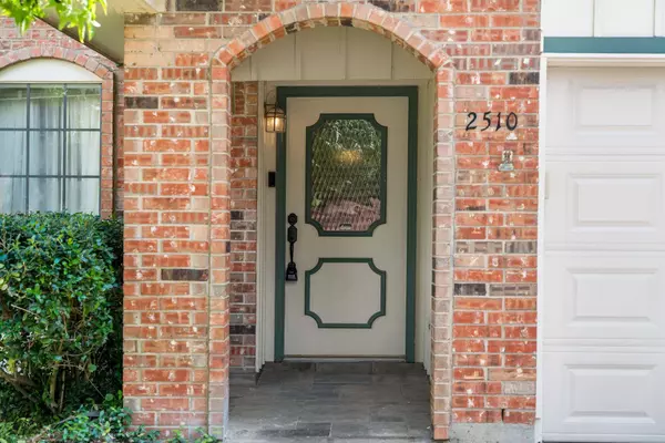 2510 Sword Drive, Garland, TX 75044