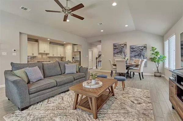 105 Pilazzo ST, Montgomery, TX 77316