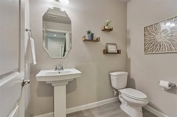 105 Pilazzo ST, Montgomery, TX 77316