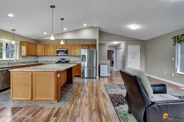 3161 Deborah Lynn CIR, Anchorage, AK 99507