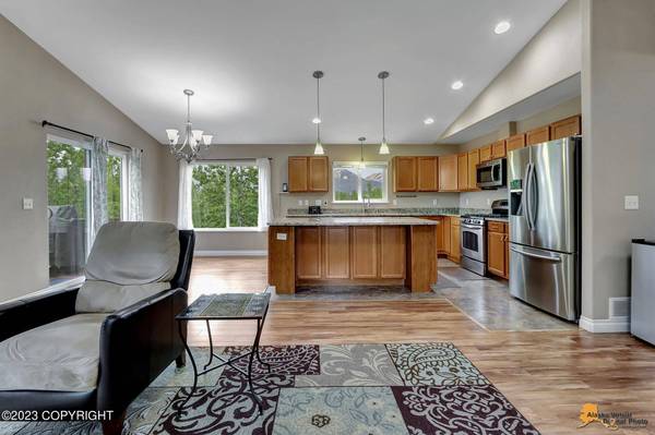 3161 Deborah Lynn CIR, Anchorage, AK 99507