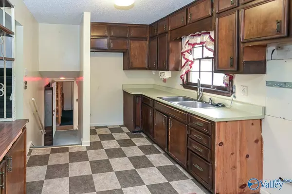 3700 Stag Run Drive NW, Huntsville, AL 35810