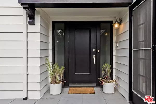 232 S Westmoreland Ave, Los Angeles, CA 90004