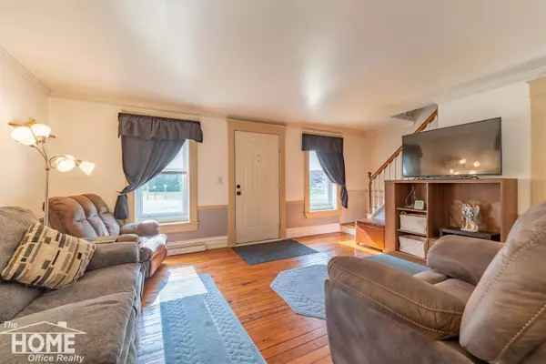 310 Green St, Perry, MI 48872