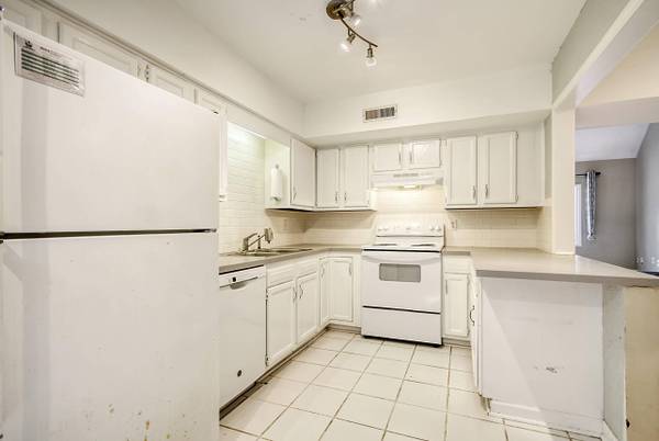 178 Bridgecreek Drive, Goose Creek, SC 29445