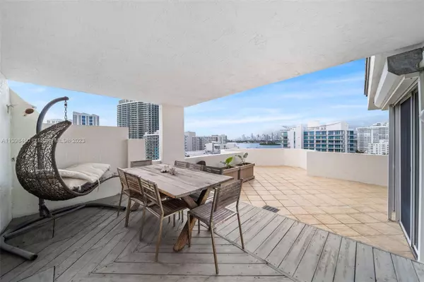 1621 Bay Rd #PH6, Miami Beach, FL 33139