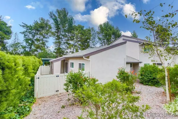 12330 Sophia Dr, Poway, CA 92064