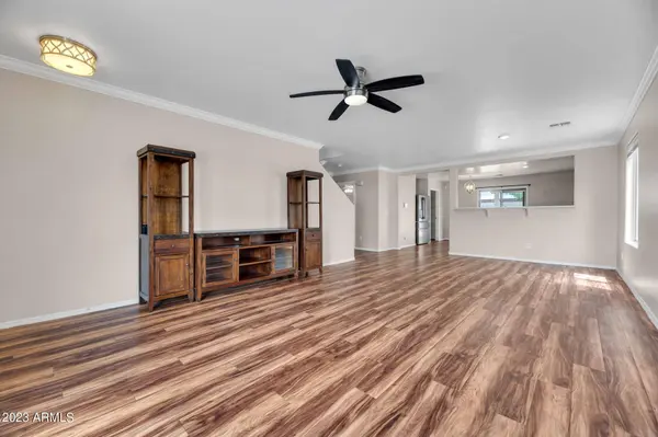 2380 E MEADOW LARK Way, San Tan Valley, AZ 85140