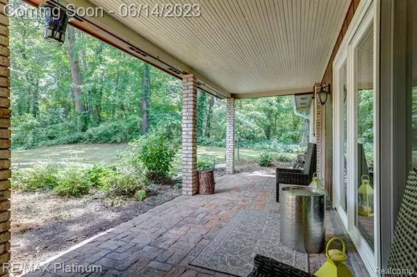 830 MAURY Place, Howell, MI 48843