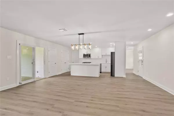 227 ST. NICHOLAS ST, Luling, LA 70070