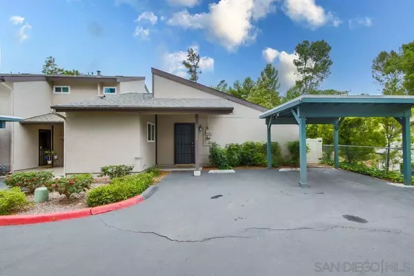 12330 Sophia Dr, Poway, CA 92064