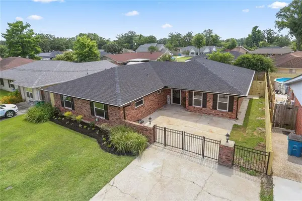 227 ST. NICHOLAS ST, Luling, LA 70070