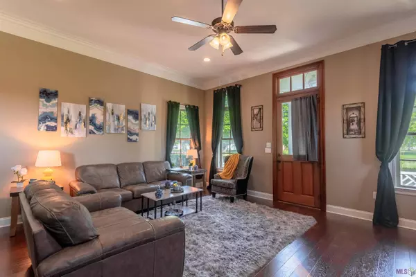 322 S LABAUVE RD, Brusly, LA 70719