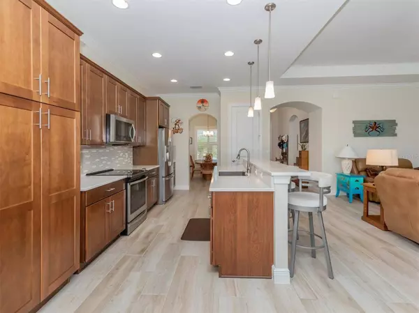 10410 MEDJOOL DR, Venice, FL 34293