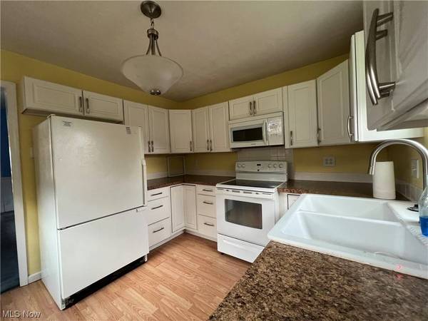 711 Walnut ST, Martins Ferry, OH 43935