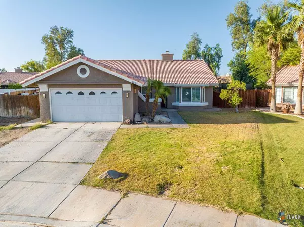 603 Lilac Ln, Imperial, CA 92251