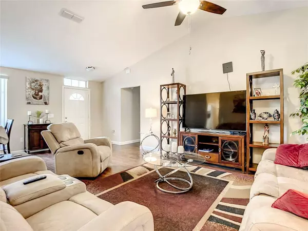 2797 IRONDALE ST, Deltona, FL 32738