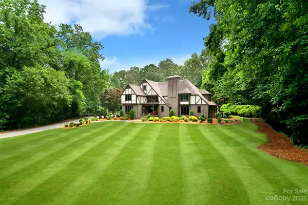 3039 Chelwood DR, Concord, NC 28027