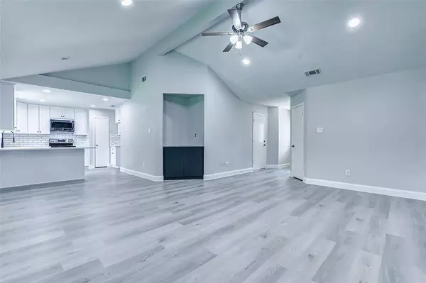 7415 Dew Mist LN, Houston, TX 77095