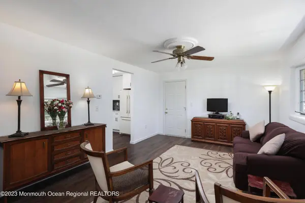 39 Arlyn Drive, Howell, NJ 07731