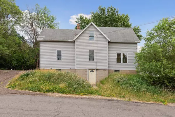 1359 Arlington AVE E, Saint Paul, MN 55106