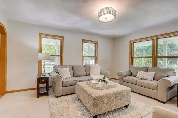 608 South St, Deforest, WI 53532