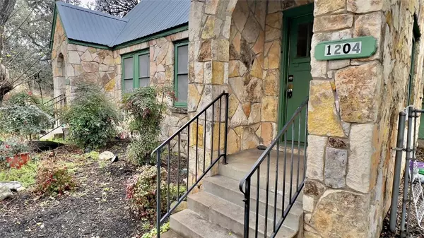 1204 W 22nd ST #A, Austin, TX 78705