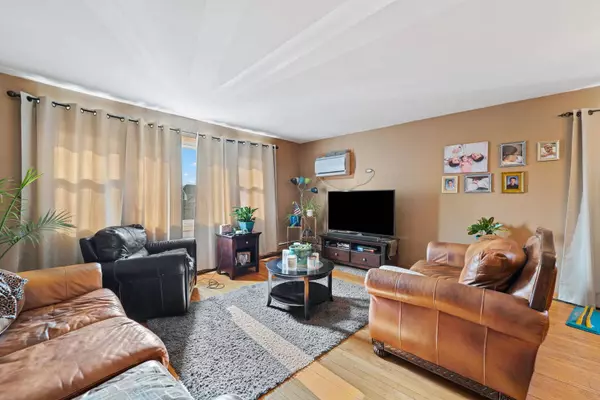 2733 N 73RD Avenue, Elmwood Park, IL 60707