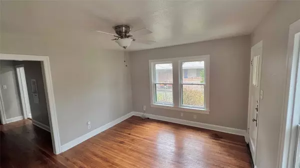 1204 W 22nd ST #A, Austin, TX 78705