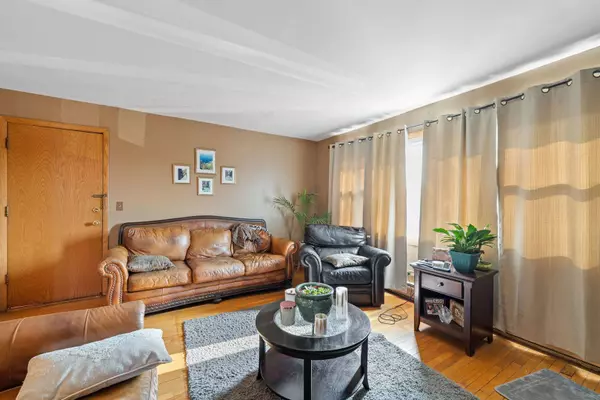 2733 N 73RD Avenue, Elmwood Park, IL 60707